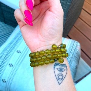 Vintage green bead wrap around bracelet